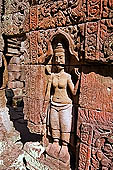 Preah Khan - bas-reliefs of devata.